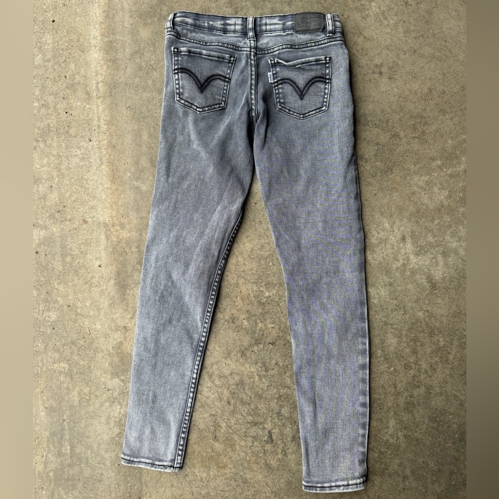Levi's Gray Skinny Jeans